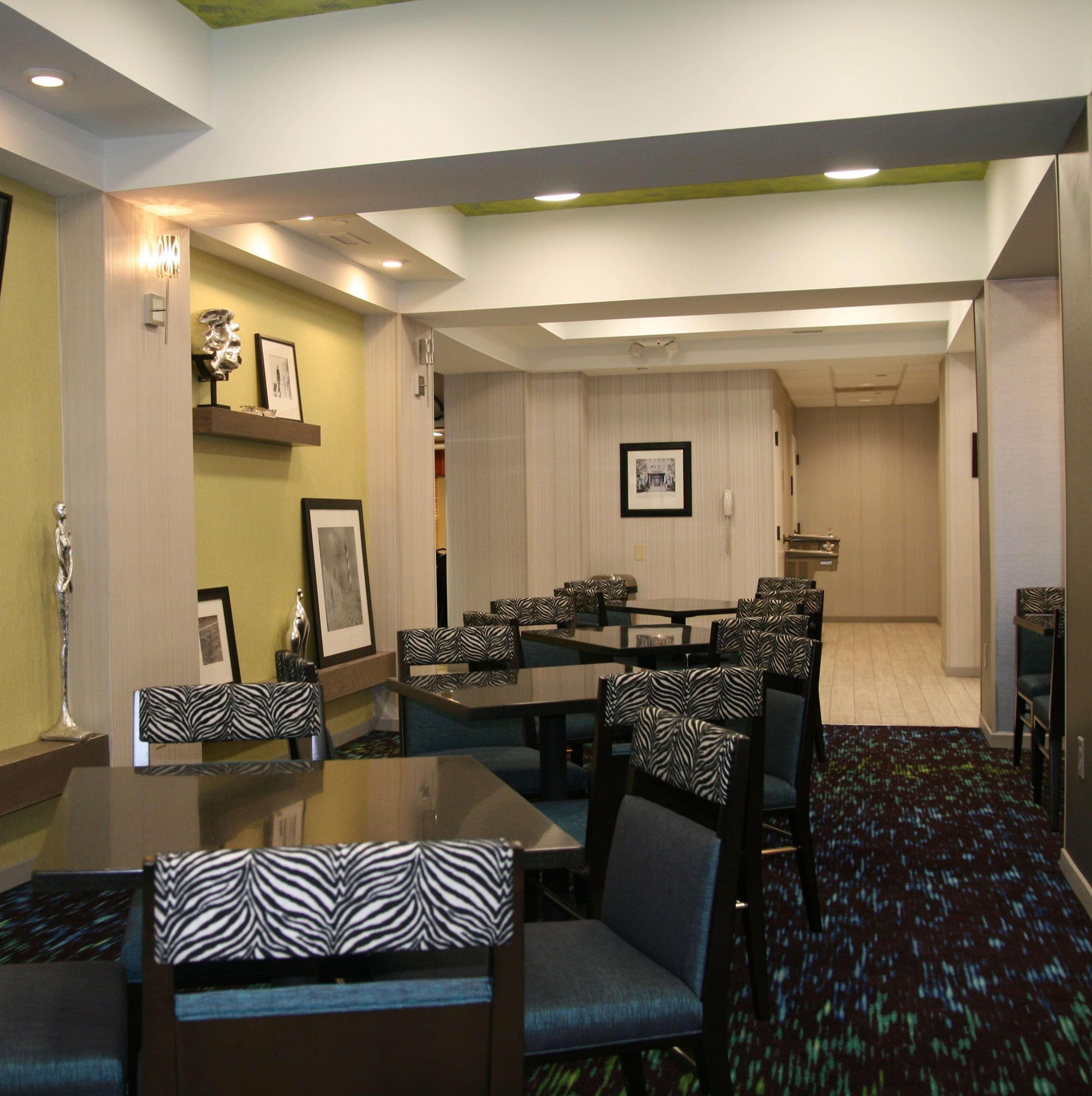 Hampton Inn & Suites Nashville-Airport Buitenkant foto