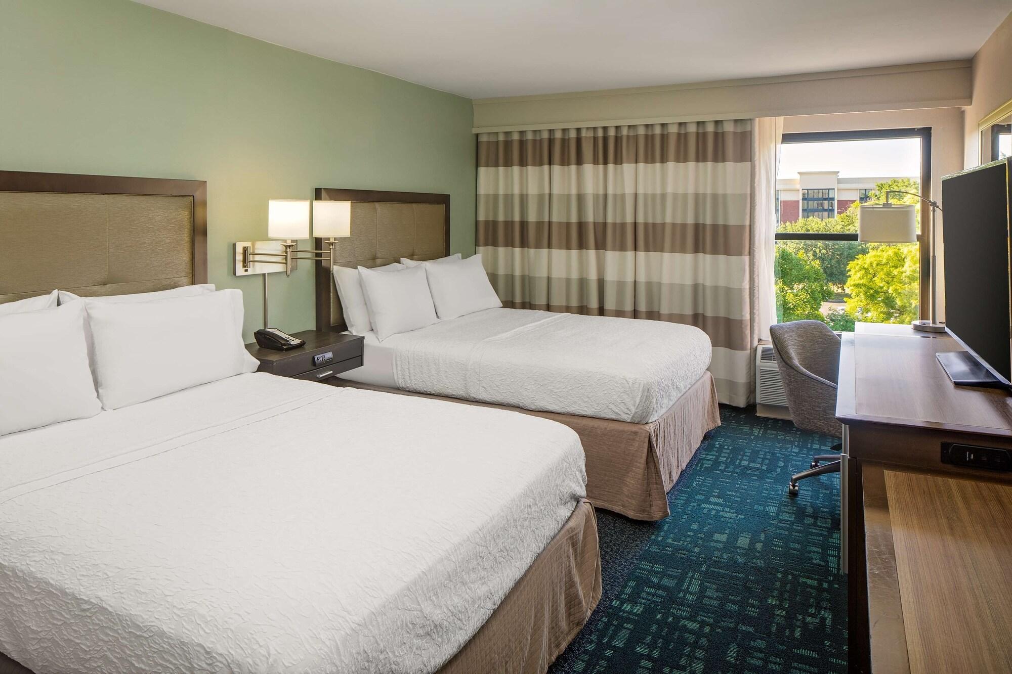 Hampton Inn & Suites Nashville-Airport Buitenkant foto