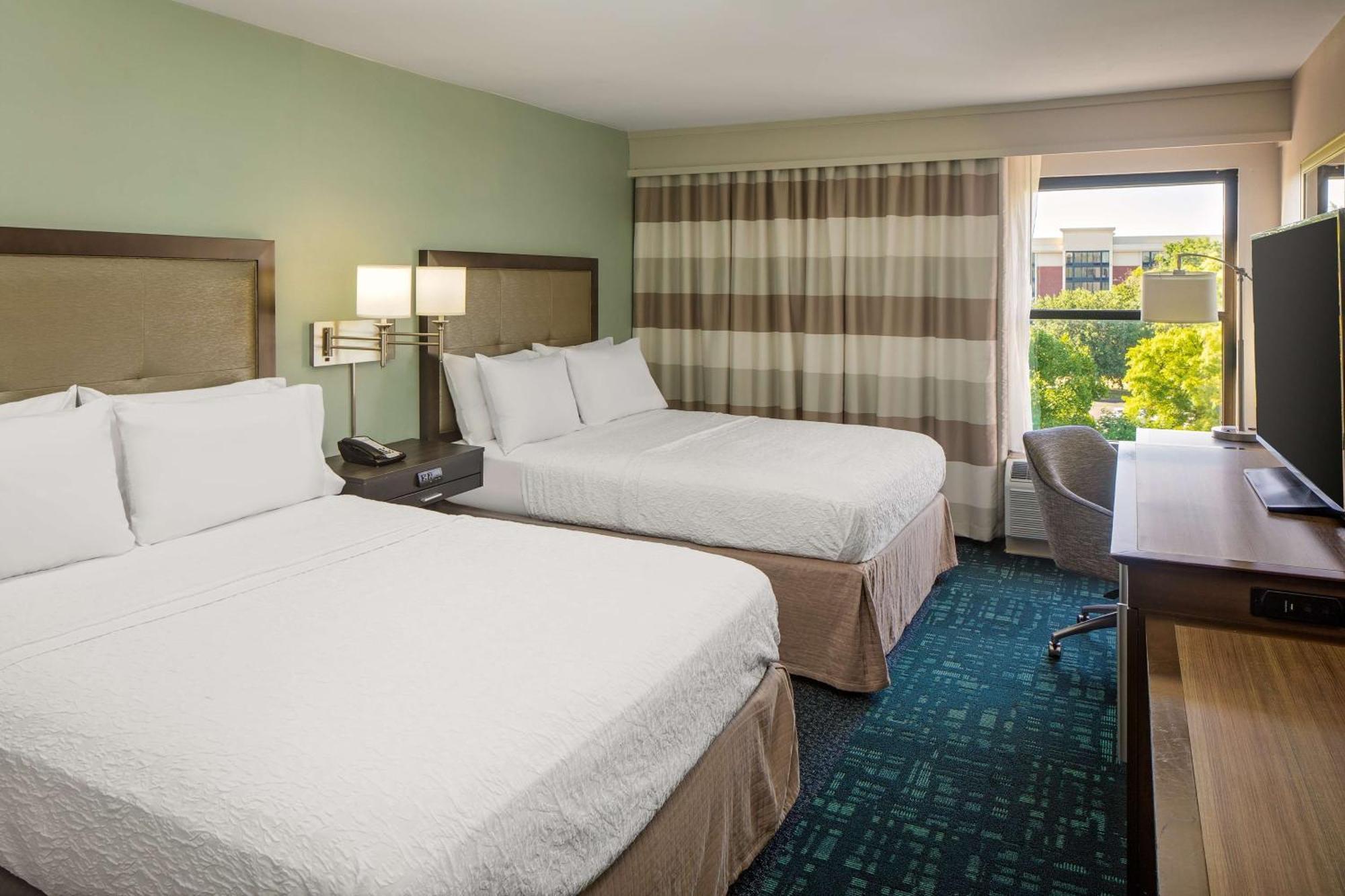 Hampton Inn & Suites Nashville-Airport Buitenkant foto