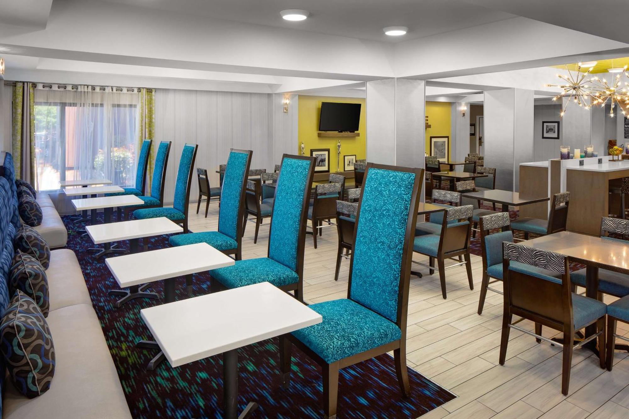 Hampton Inn & Suites Nashville-Airport Buitenkant foto