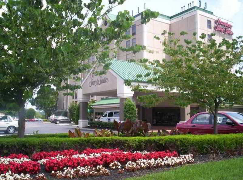 Hampton Inn & Suites Nashville-Airport Buitenkant foto